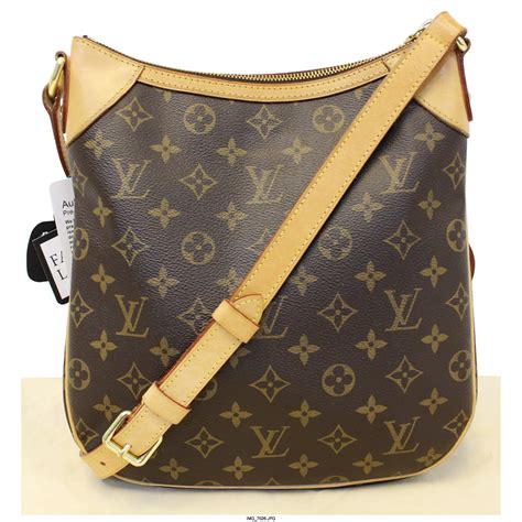 louis vuitton purse crossbody|louis vuitton monogram crossbody.